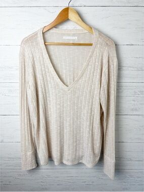 Abercrombie & Fitch Lightweight V Neck Nubby Ribbed Knit Sweater Tan Large